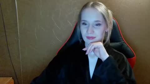Amelia  online show from July 2026 07:02:02 PM