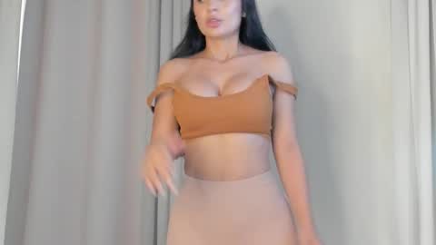 Ameliajones online show from November 2025 09:47:01 PM