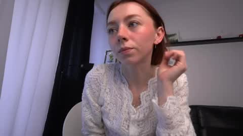 Amelia   online show from April 2026 02:22:01 PM