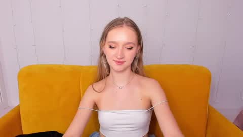 Snapshot of ameliawise chatting on February 2025 11:44:02 AM ameliawise online show from February 2025 11:44:02 AM