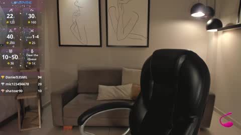 Snapshot of ameliegraham chatting on December 2024 02:16:01 PM Amelie Graham online show from December 2024 02:16:01 PM