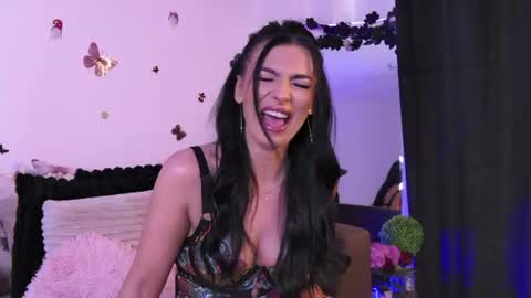 Snapshot of ameliereeaa chatting on July 2026 02:21:01 PM AmelieReeaa online show from July 2026 02:21:01 PM