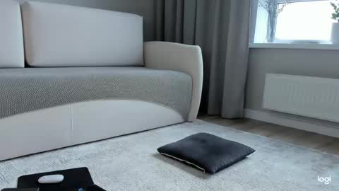 Snapshot of amelinalove chatting on May 2026 02:19:01 AM Amelina Love online show from May 2026 02:19:01 AM