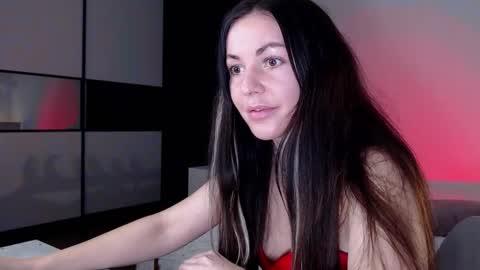 Snapshot of amelinamersi chatting on December 2025 07:10:01 PM amelinamersi online show from December 2025 07:10:01 PM