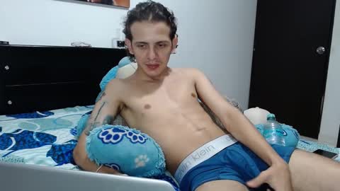 Snapshot of americanbig_dick chatting on February 2025 04:28:02 AM Lucian online show from February 2025 04:28:02 AM