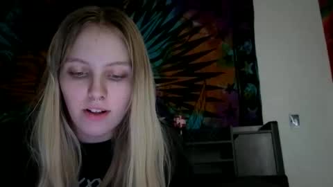 amethystmoon18 online show from February 2026 07:25:02 PM