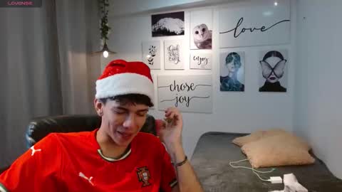 amethystshadow online show from December 2025 05:09:01 PM