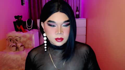 Queen Mireska online show from December 2024 03:59:02 PM