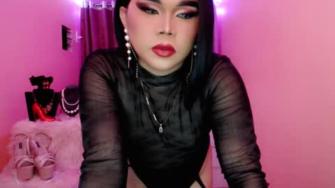 Queen Mireska online show from February 2025 03:56:01 PM