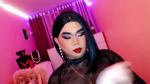 Queen Mireska online show from February 2025 11:22:01 AM