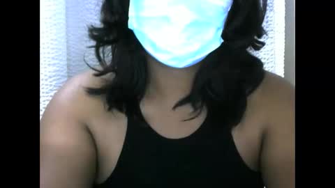 amichouu online show from December 2025 05:44:02 PM