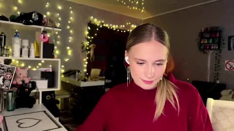 Amily online show from March 2026 02:53:01 PM