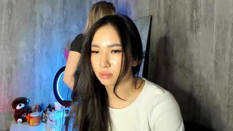 Snapshot of amina_artin chatting on February 2025 07:21:01 PM Amina online show from February 2025 07:21:01 PM