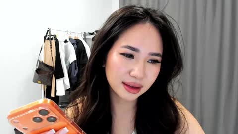 Amina online show from February 2026 01:43:01 PM