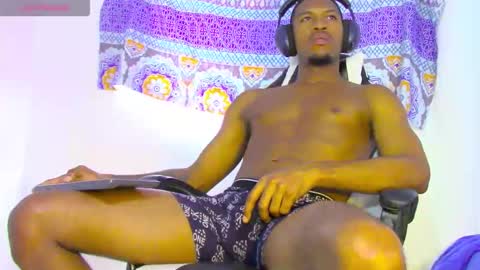 Mikelsen online show from September 2025 03:45:01 PM