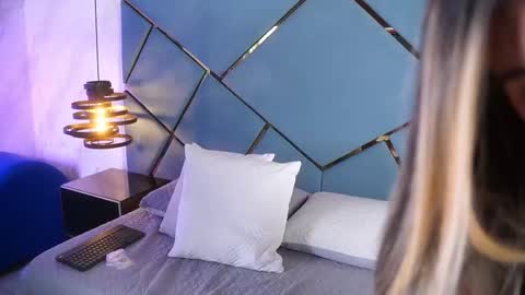 ammy durand online show from February 2026 07:09:02 PM