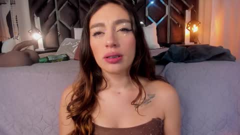 ammy_glow online show from January 2026 04:39:02 AM