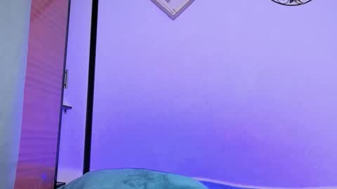 Amon online show from November 2025 09:58:01 PM