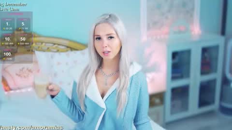  Im the first transgender post-op model on haturbate. I have a new sweet pussy... online show from December 2025 09:30:01 PM