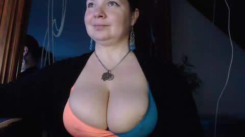 amorelara online show from January 2025 04:37:01 PM