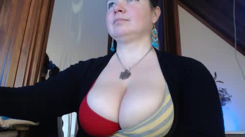 amorelara online show from February 2025 11:35:02 AM