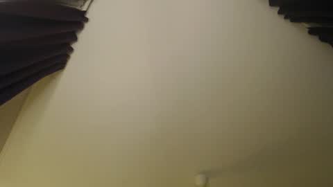 Snapshot of amoremeoww chatting on January 2025 03:43:01 PM miss unforgettable online show from January 2025 03:43:01 PM