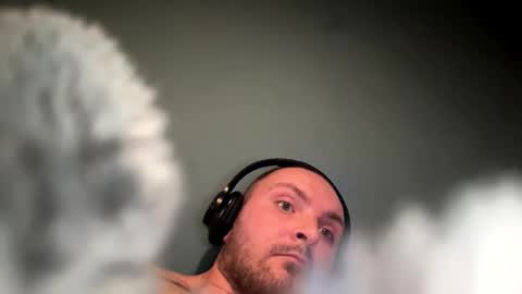 Snapshot of amwillz1997 chatting on November 2025 05:33:02 PM amwillz1997 online show from November 2025 05:33:02 PM