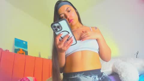 Amy online show from November 2025 03:21:01 PM