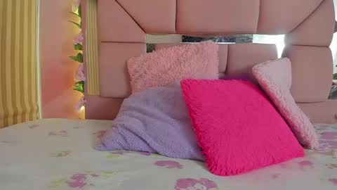 amy__rose__ online show from May 2026 03:03:02 AM
