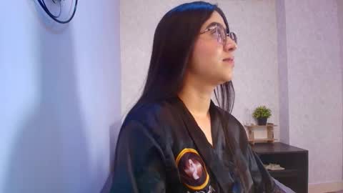 amy__wats0n online show from November 2025 07:25:01 PM