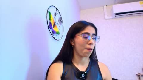 amy__wats0n online show from March 2026 07:07:01 PM
