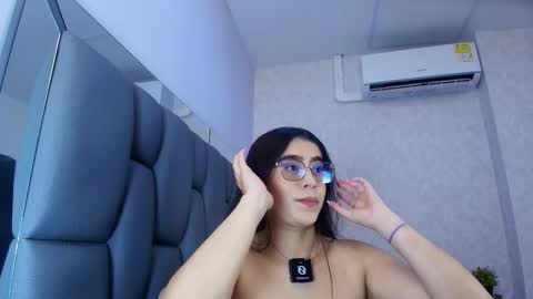 amy__wats0n online show from March 2026 07:08:02 PM