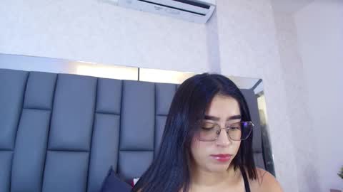 amy__wats0n online show from March 2026 07:13:02 PM