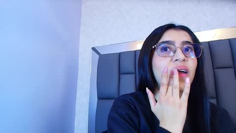amy__wats0n online show from May 2026 07:09:01 PM