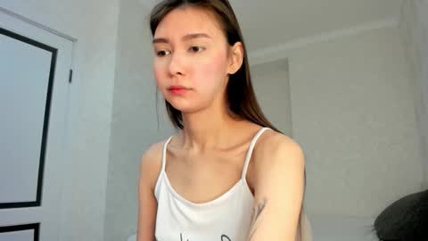Snapshot of amy_alle chatting on October 2025 12:12:02 PM Amy online show from October 2025 12:12:02 PM