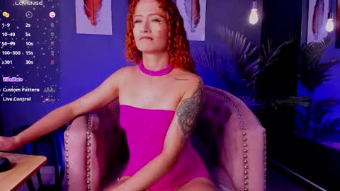 Amy Evans online show from November 2025 04:44:01 PM