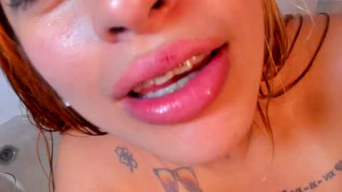 Snapshot of amy_nicolee chatting on February 2025 01:10:01 AM Little Slut Nicolee online show from February 2025 01:10:01 AM