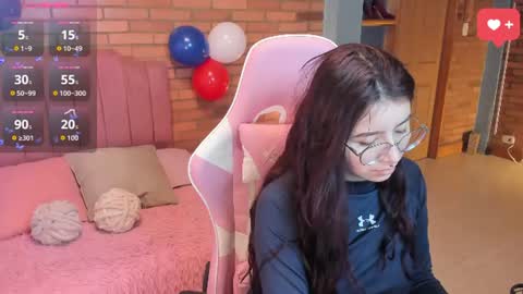Snapshot of amy_sophiaa chatting on July 2026 11:07:01 AM Amy sophia 3 online show from July 2026 11:07:01 AM