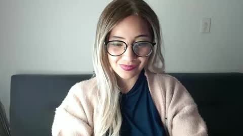 amycosplay99 online show from February 2025 07:44:02 AM