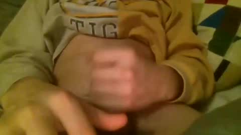 Snapshot of amygolds chatting on November 2025 10:12:01 PM Nick online show from November 2025 10:12:01 PM