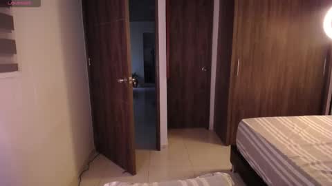 Jenn  online show from March 2026 10:37:02 PM