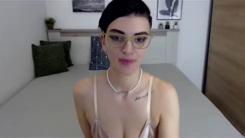 Snapshot of amylexy chatting on December 2024 11:14:01 AM Hi there guys My pleasure in your hands pvt is open online show from December 2024 11:14:01 AM