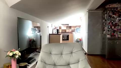 amyroberta92 online show from September 2025 06:50:01 AM