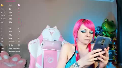 Amy Rose online show from October 2025 07:34:01 PM