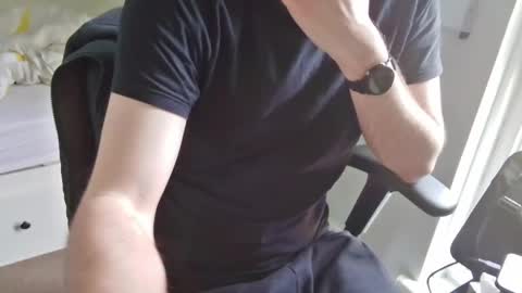 A online show from April 2026 12:05:02 PM