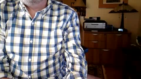 an_older_gentleman online show from November 2025 03:05:01 AM