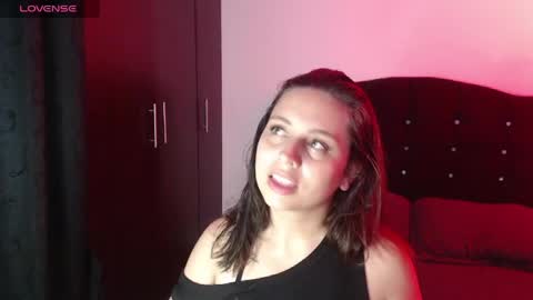 ana_arms_ online show from May 2026 09:42:02 PM