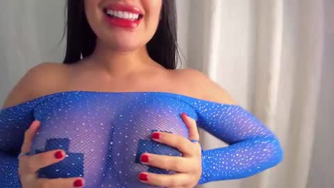 Ana  online show from December 2025 10:57:02 AM