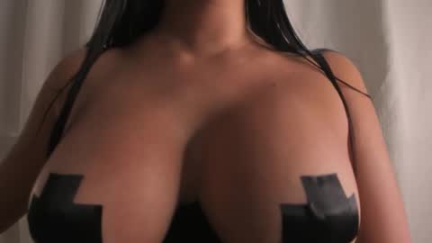 Ana  online show from February 2026 11:53:02 AM