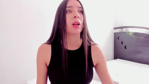 Ana  IG an castillo 1 online show from February 2025 02:04:02 PM